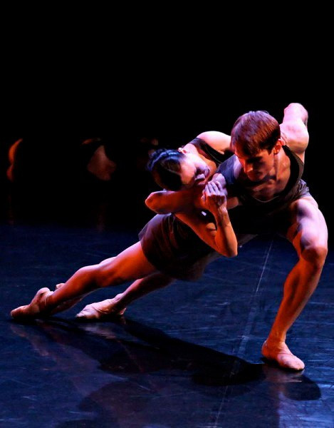 ...live Attitude / Queensland Ballet